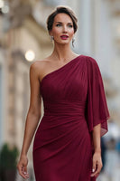 Laden Sie das Bild in den Galerie-Viewer, Salbeigrünes Einschulter Chiffon Meerjungfrau Mutter der Braut Kleid mit Ärmeln