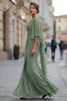 Laden Sie das Bild in den Galerie-Viewer, Salbeigrünes Einschulter Chiffon Meerjungfrau Mutter der Braut Kleid mit Ärmeln