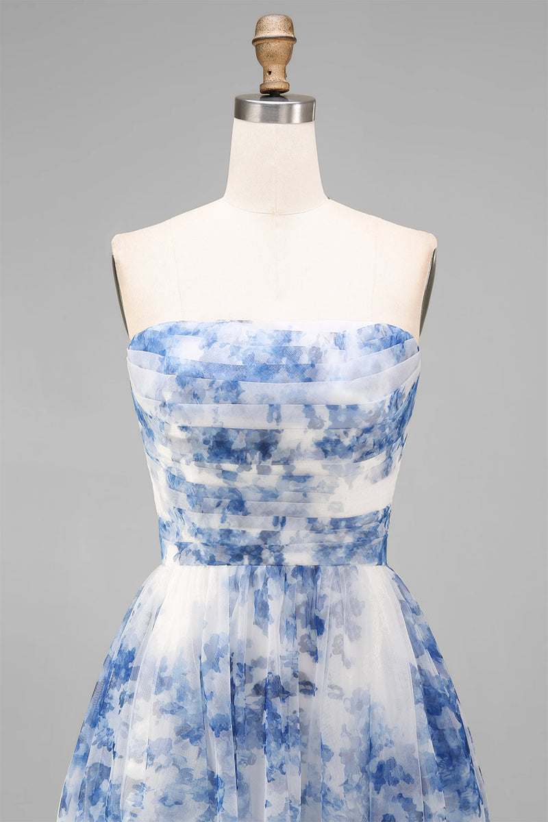 Laden Sie das Bild in den Galerie-Viewer, Weißblaues, blumiges trägerloses A-Linien-Runden-Midi-Kleid
