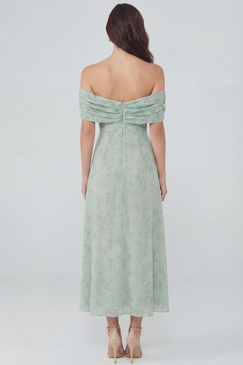 Laden Sie das Bild in den Galerie-Viewer, Staubiges Salbei Bedrucktes Chiffon A-Linie Schulterfreies Midi Kleid mit Schlitz