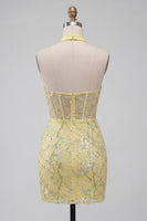 Laden Sie das Bild in den Galerie-Viewer, Gelbes, transparentes Korsett, Neckholder-Neckholder-Bodycon Blumen-Homecoming-Kleid mit Pailletten