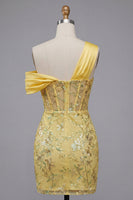 Laden Sie das Bild in den Galerie-Viewer, Ein schultergestütztes, gelbes, transparentes Korsett-Blumenkleid mit Pailletten
