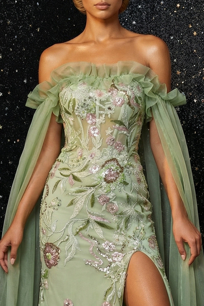 Laden Sie das Bild in den Galerie-Viewer, Grünes Rüschen Trägerloses Korsett Meerjungfrauen Abendkleid mit Schlitz