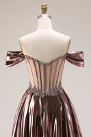 Laden Sie das Bild in den Galerie-Viewer, Schulterfreies Metallisches Transparentes Korsett A-Linie Langes Ballkleid mit Perlen