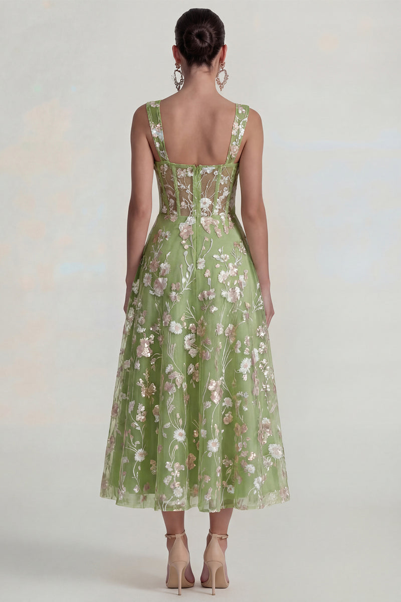 Laden Sie das Bild in den Galerie-Viewer, Glitzerndes Rosa Applikiertes Quadratisches Korsett Midi Kleid