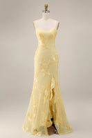Laden Sie das Bild in den Galerie-Viewer, Gelbes Scheide Blumenstickerei Langes Abschlussballkleid mit Rüschenschlitz
