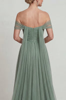 Laden Sie das Bild in den Galerie-Viewer, Schulterfreies Chiffon A-Linie Staubiger Salbei Mutter der Braut Kleid mit Girlande