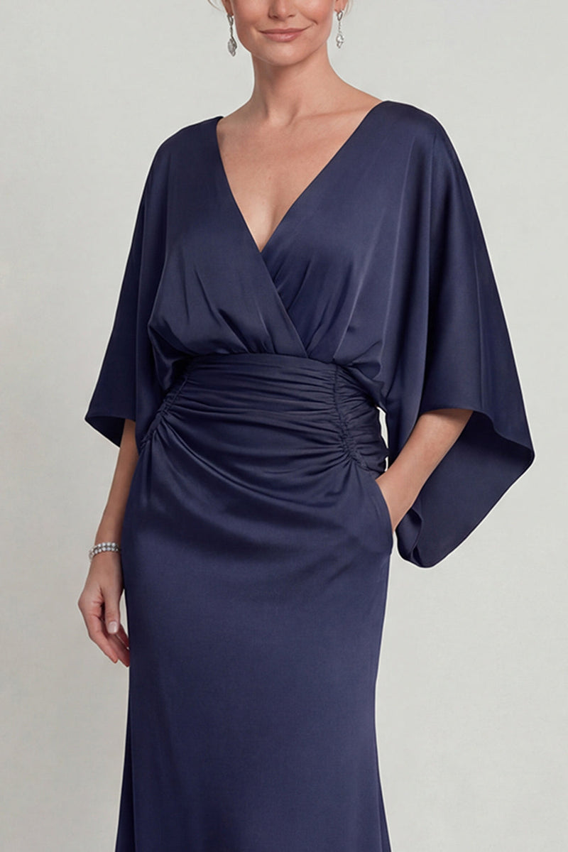 Laden Sie das Bild in den Galerie-Viewer, Marineblaues Scheide V-Ausschnitt Halbärmel Langes Mutter der Braut Kleid mit Taschen