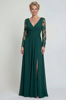 Laden Sie das Bild in den Galerie-Viewer, Dunkelgrünes A-Linie Langärmliges Applikiertes Mutter der Braut Kleid mit Schlitz