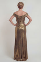Laden Sie das Bild in den Galerie-Viewer, Schulterfreies Metallisches Goldenes Satin Scheide Mutter der Braut Kleid mit Schlitz
