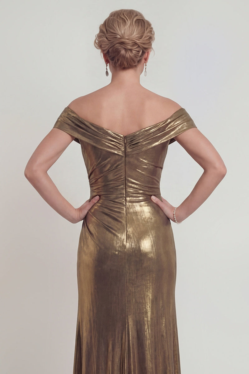 Laden Sie das Bild in den Galerie-Viewer, Schulterfreies Metallisches Goldenes Satin Scheide Mutter der Braut Kleid mit Schlitz