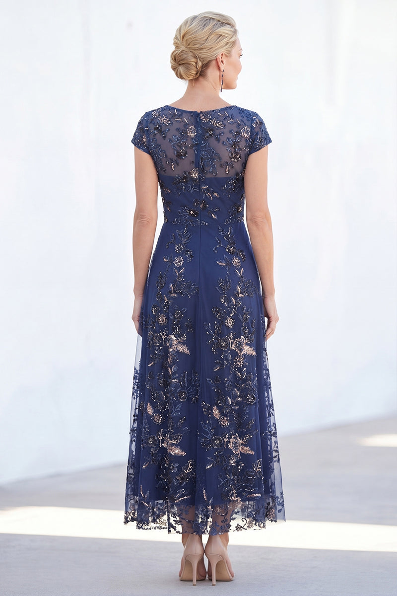 Laden Sie das Bild in den Galerie-Viewer, Glitzerndes Marineblaues Pailletten Bootsausschnitt Midi Mutter der Braut Kleid