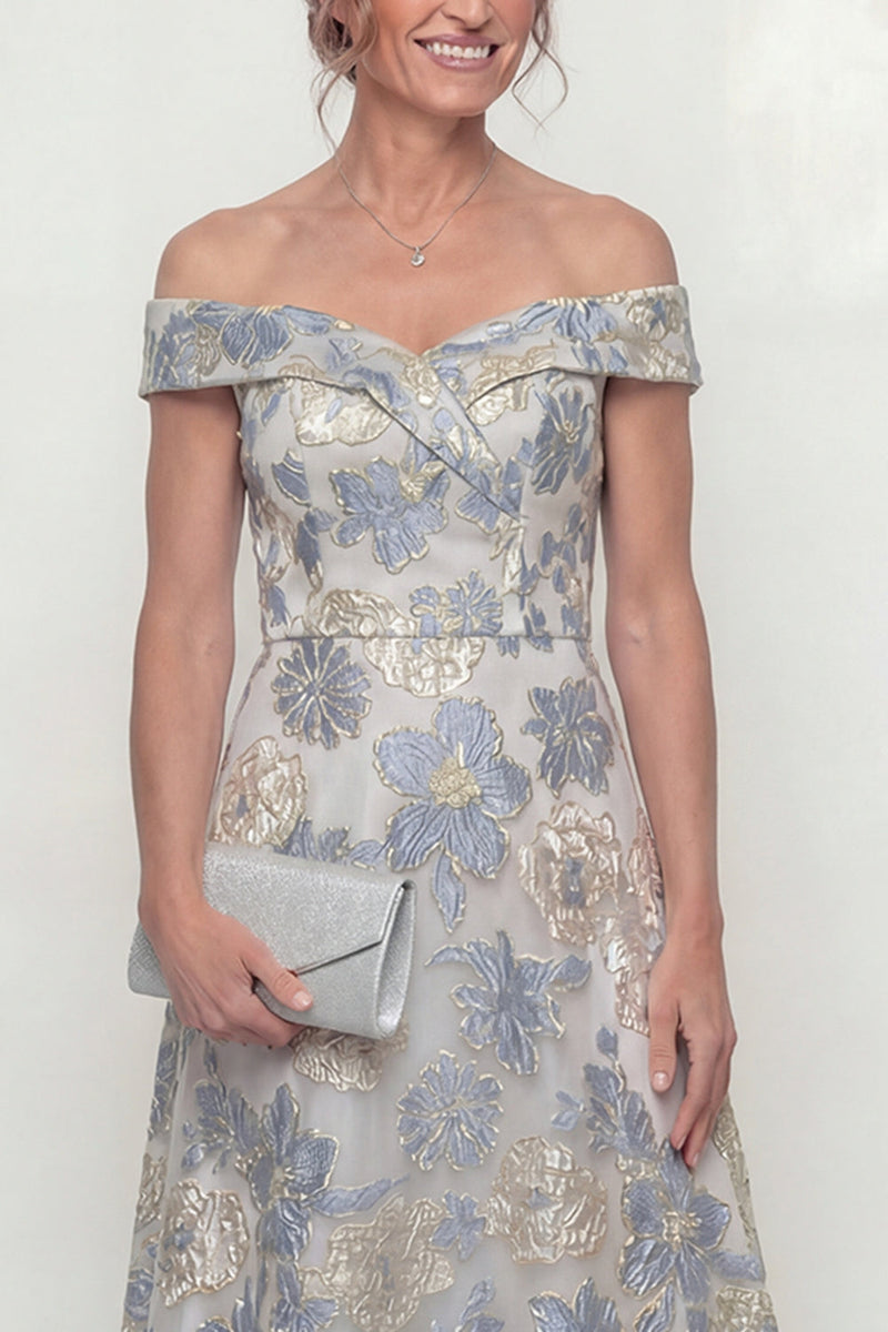 Laden Sie das Bild in den Galerie-Viewer, Staubiges Blau A-Linie Blüten Schulterfreies Mutter der Braut Kleid