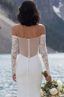 Laden Sie das Bild in den Galerie-Viewer, Elfenbein Mermaid Schulterfreies Sweep Schleppe Brautkleid mit Schlitz