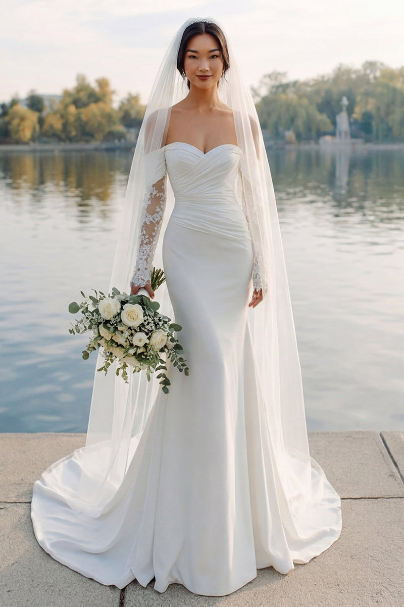 Laden Sie das Bild in den Galerie-Viewer, Elfenbein Satin Meerjungfrauen Schulterfreies Sweep Schleppe Brautkleid mit Ärmeln
