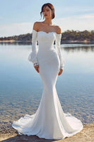 Laden Sie das Bild in den Galerie-Viewer, Elfenbein Chiffon Meerjungfrauen Applikationen Sweep Schleppe Boho Hochzeitskleid mit Ärmeln