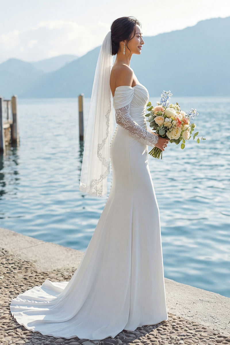 Laden Sie das Bild in den Galerie-Viewer, Elfenbein Meerjungfrau Schulterfreies Sweep Schleppe Boho Hochzeitskleid mit Ärmeln