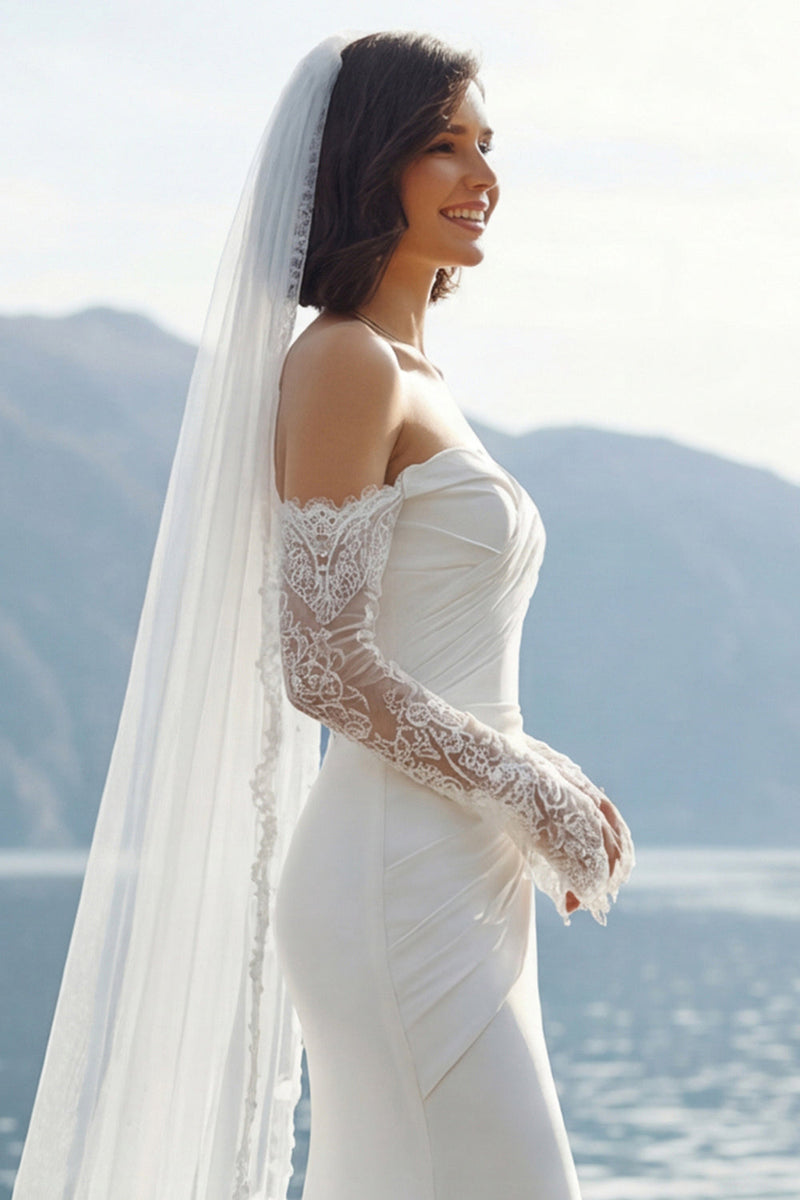 Laden Sie das Bild in den Galerie-Viewer, Elfenbein Chiffon Meerjungfrauen Spitzen Applikations Sweetheart Langes Hochzeitskleid