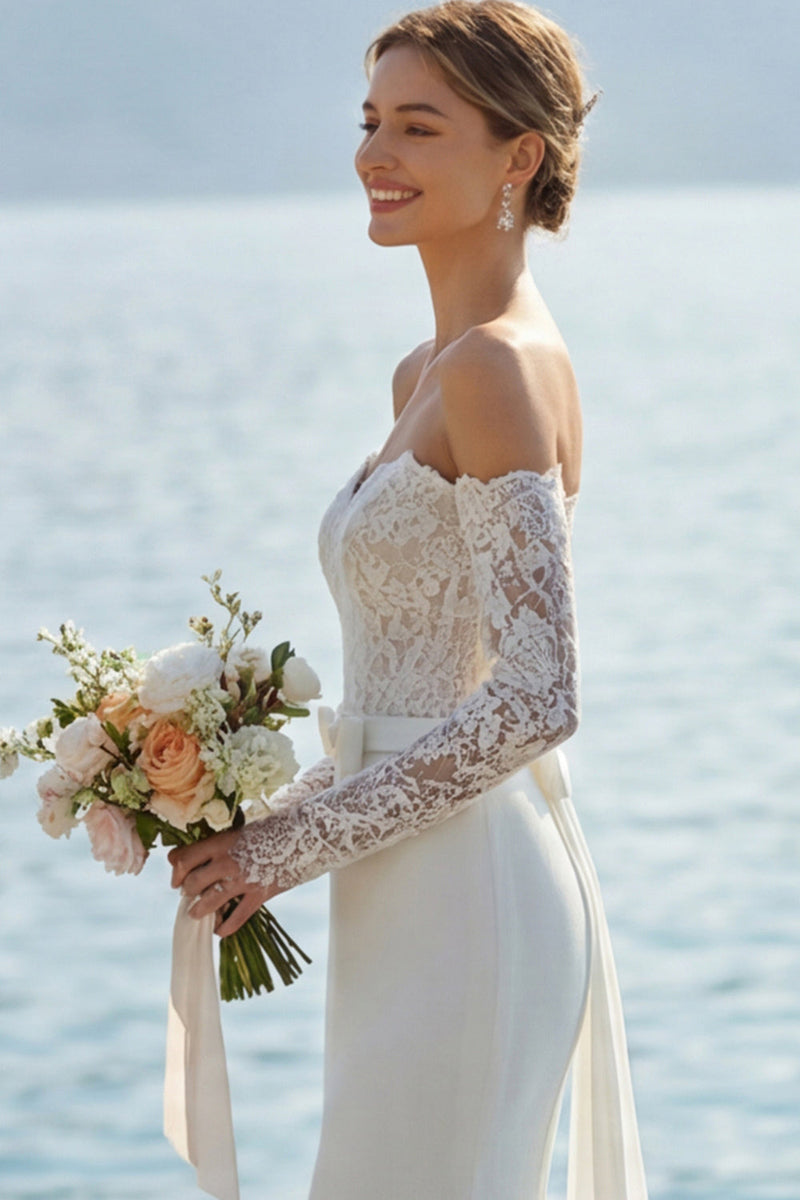 Laden Sie das Bild in den Galerie-Viewer, Elfenbein Spitzenapplikation Meerjungfrauen Sweetheart Langes Hochzeitskleid mit Schleife