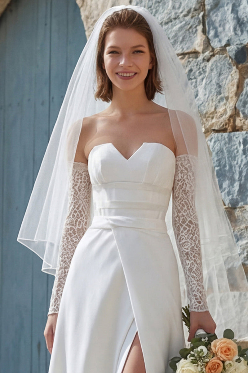 Laden Sie das Bild in den Galerie-Viewer, Elfenbein A-Linie Langes Chiffon Hochzeitskleid mit Schlitz
