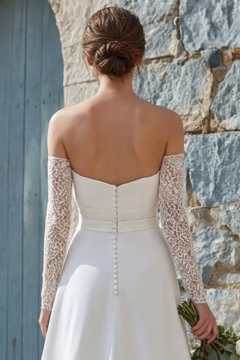 Laden Sie das Bild in den Galerie-Viewer, Elfenbein A-Linie Langes Chiffon Hochzeitskleid mit Schlitz