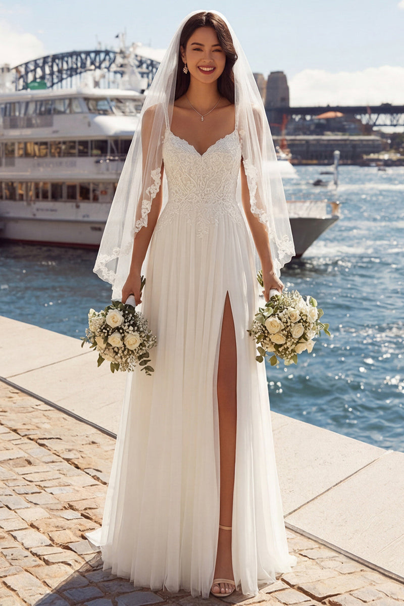 Laden Sie das Bild in den Galerie-Viewer, Elfenbein A-Linie Appliziertes Plissiertes Tüll Langes Hochzeitskleid mit Schlitz