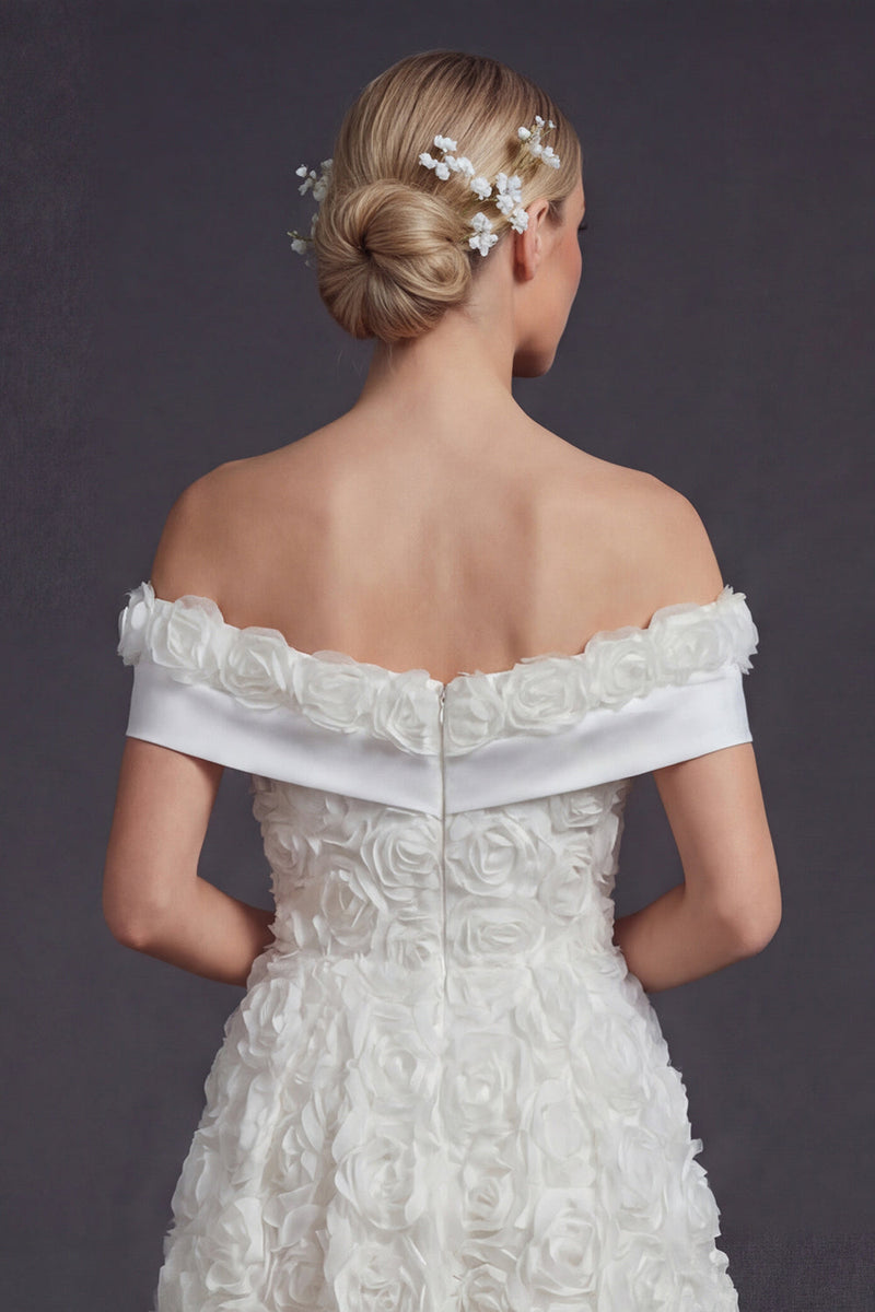 Laden Sie das Bild in den Galerie-Viewer, Weißes Schulterfreies Langes Standesamt Kleid mit 3D-Blumen