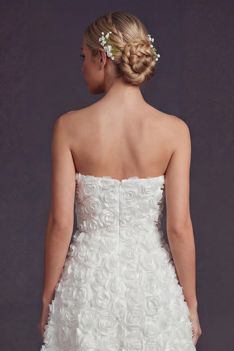 Laden Sie das Bild in den Galerie-Viewer, Trägerloses Weißes A-Linie Langes Standesamt Kleid mit 3D-Blumen