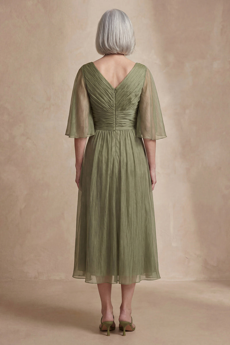 Laden Sie das Bild in den Galerie-Viewer, Dusty Sage A Linie Plissierte Halbärmel Midi Mutter der Braut Kleid