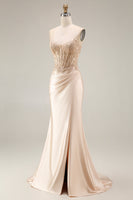 Laden Sie das Bild in den Galerie-Viewer, Champagner-Satin-Korsett Meerjungfrauen-Applikiertes langes Abschlussballkleid mit Schlitz