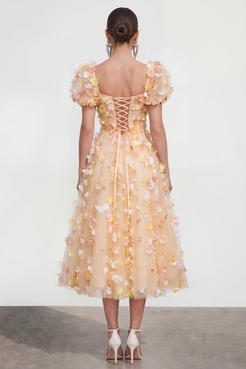 Laden Sie das Bild in den Galerie-Viewer, Champagner A-Linie Puffärmel Spitze Geblümtes Ballkleid mit 3D-Blumen