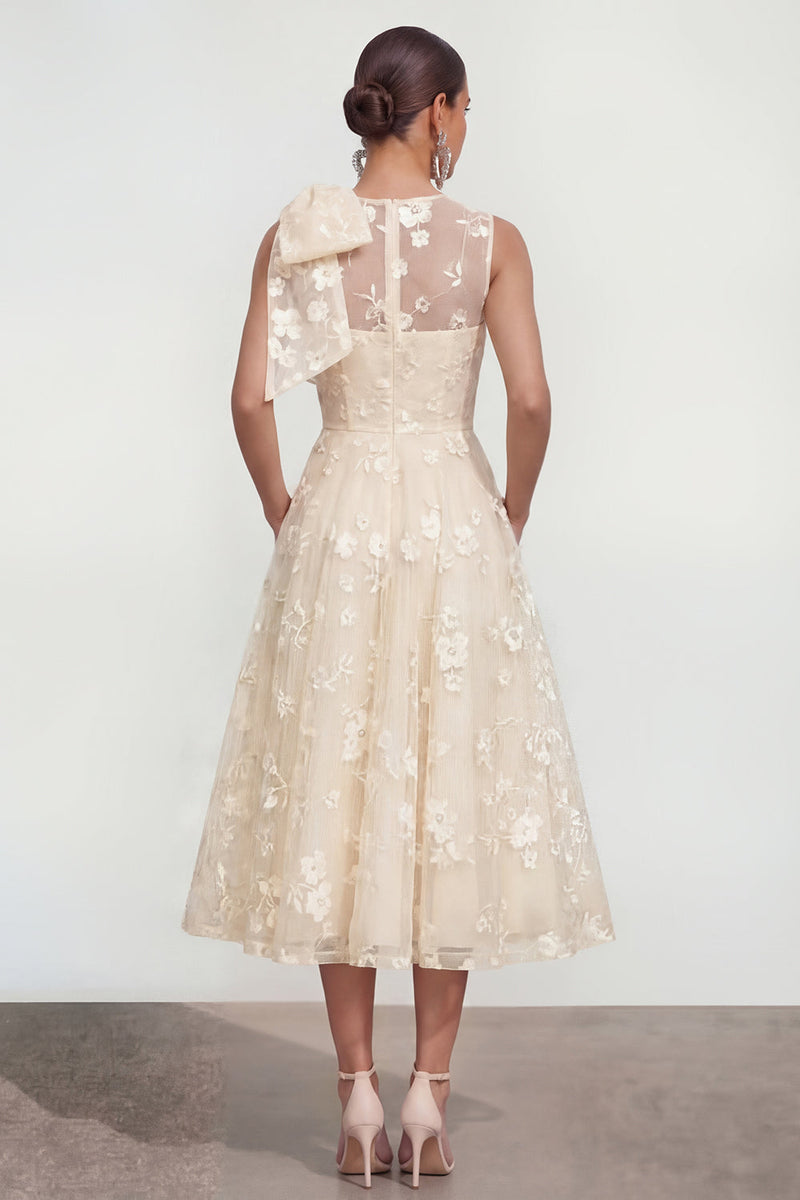 Laden Sie das Bild in den Galerie-Viewer, Rosa Geblümtes A-Linie Rundhals Ballkleid mit Rundhalsausschnitt und Taschen