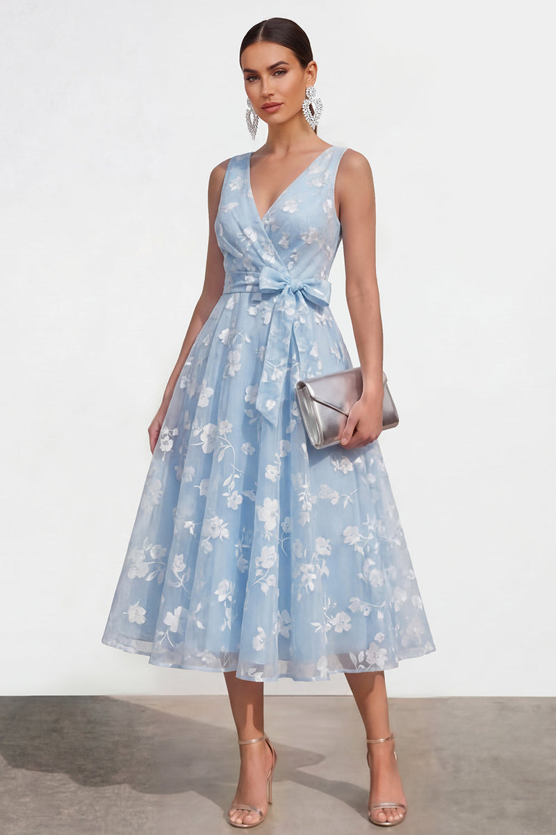 Laden Sie das Bild in den Galerie-Viewer, Lila A-Linie V-Ausschnitt Midi Blumenkleid mit Schleife