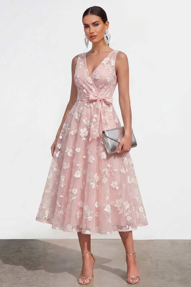 Laden Sie das Bild in den Galerie-Viewer, Lila A-Linie V-Ausschnitt Midi Blumenkleid mit Schleife