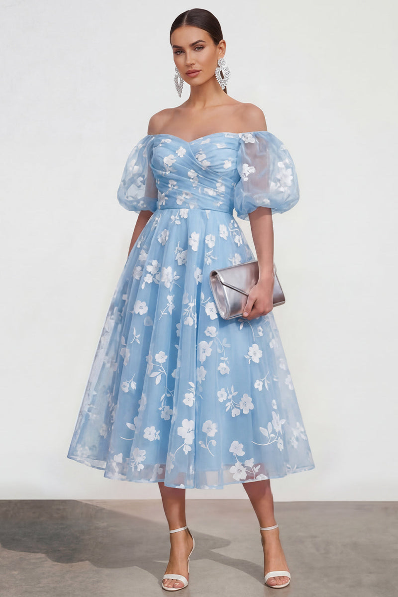 Laden Sie das Bild in den Galerie-Viewer, Schulterfreies A-Linie Rosa Midi Blumenkleid mit Schnürung hinten