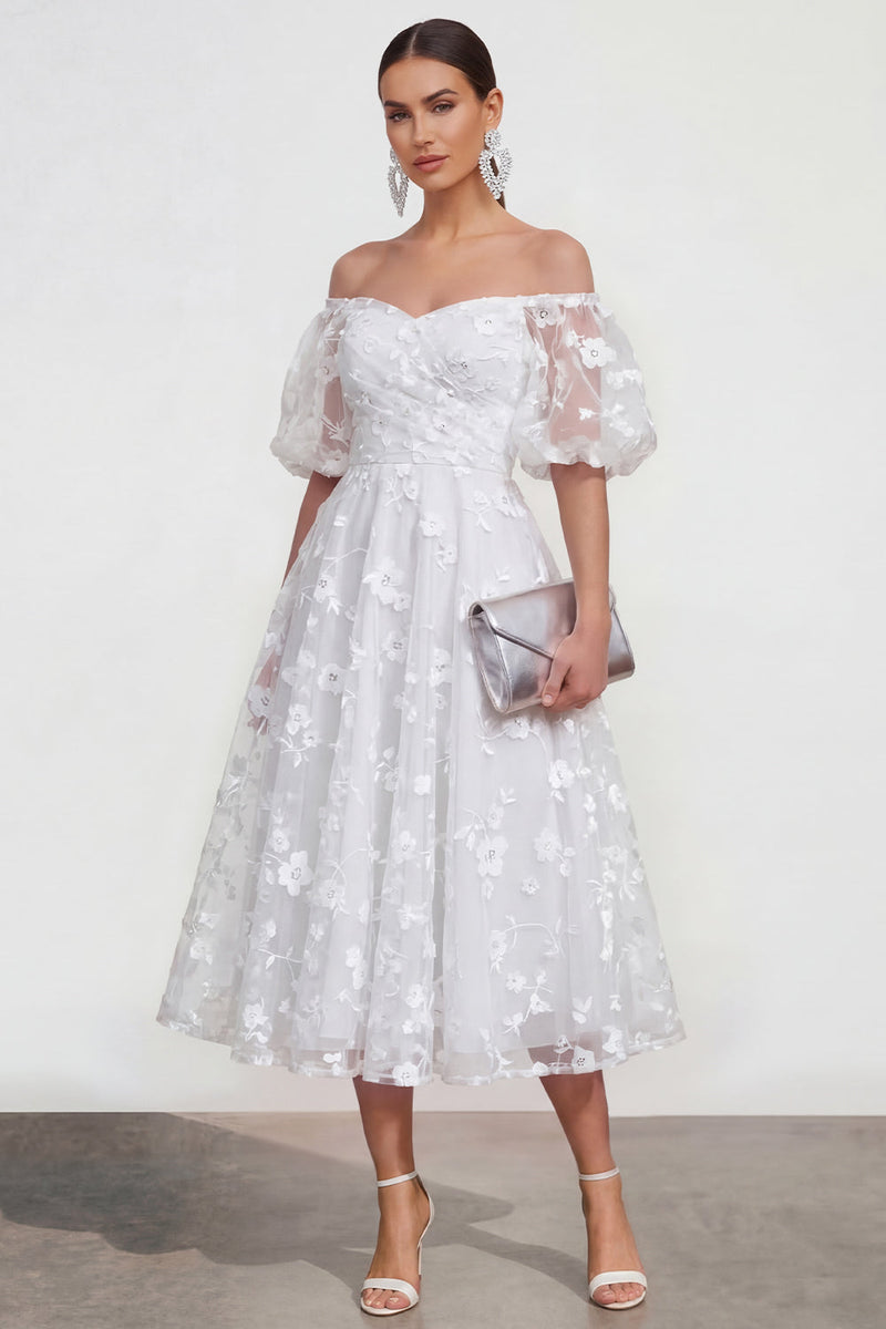 Laden Sie das Bild in den Galerie-Viewer, Schulterfreies A-Linie Rosa Midi Blumenkleid mit Schnürung hinten