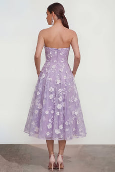 Flieder Trägerloses A-Linie Midi Blumenkleid mit Taschen