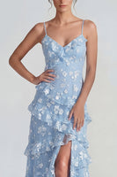 Laden Sie das Bild in den Galerie-Viewer, Shearh Lilac Blumen-Spaghettiträger Maxikleid mit Rüschen und Schlitz