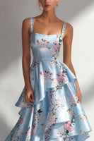 Laden Sie das Bild in den Galerie-Viewer, Blaues Rüschen Bedrucktes Langes Satin Ballkleid mit Blumen