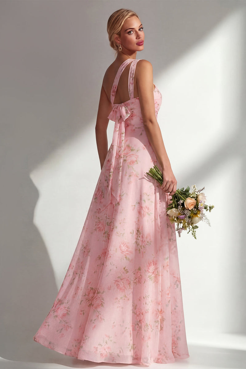 Laden Sie das Bild in den Galerie-Viewer, Chiffonblaues pinkes Blumenkleid mit einer Schulter gerafftes langes Brautjungfernkleid mit Schlitz