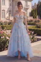 Laden Sie das Bild in den Galerie-Viewer, Blaues Tüll-A-Line-langes Ballkleid mit Off-the-shoulder Blumenkorsett und 3D-Blumen