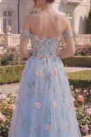Laden Sie das Bild in den Galerie-Viewer, Blaues Tüll-A-Line-langes Ballkleid mit Off-the-shoulder Blumenkorsett und 3D-Blumen
