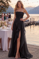 Laden Sie das Bild in den Galerie-Viewer, Marineblaues Tüll A-Line Trägerloses Gerafftes Langes Abschlussballkleid mit Schlitz