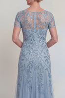Laden Sie das Bild in den Galerie-Viewer, Applizierte eine Linie dunkelgrünes Rundhals-Brautkleid