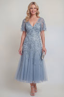 Laden Sie das Bild in den Galerie-Viewer, Graublaue Tüll-Pailletten V-Ausschnitt langes Mutter-der-der-Braut-Kleid mit Ärmeln