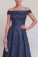 Laden Sie das Bild in den Galerie-Viewer, Rouge Jacquard Floral Off The Shoulder Eine Linie lange Mutter der Braut Kleid