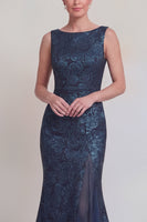Laden Sie das Bild in den Galerie-Viewer, Dunkelgrünes Blumen Bootshals Meerjungfrauen Langes Mutter-der-Braut-Kleid mit Schlitz