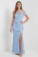 Laden Sie das Bild in den Galerie-Viewer, Hellblaues Einschulter Gesticktes Maxikleid mit Schlitz