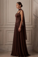 Laden Sie das Bild in den Galerie-Viewer, Kaffee Langes Chiffon Brautjungfernkleid mit Schal