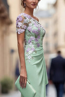 Laden Sie das Bild in den Galerie-Viewer, Grüne Scheide mit einer Schulter appliquiertes Blumenkleid Mutter der Braut